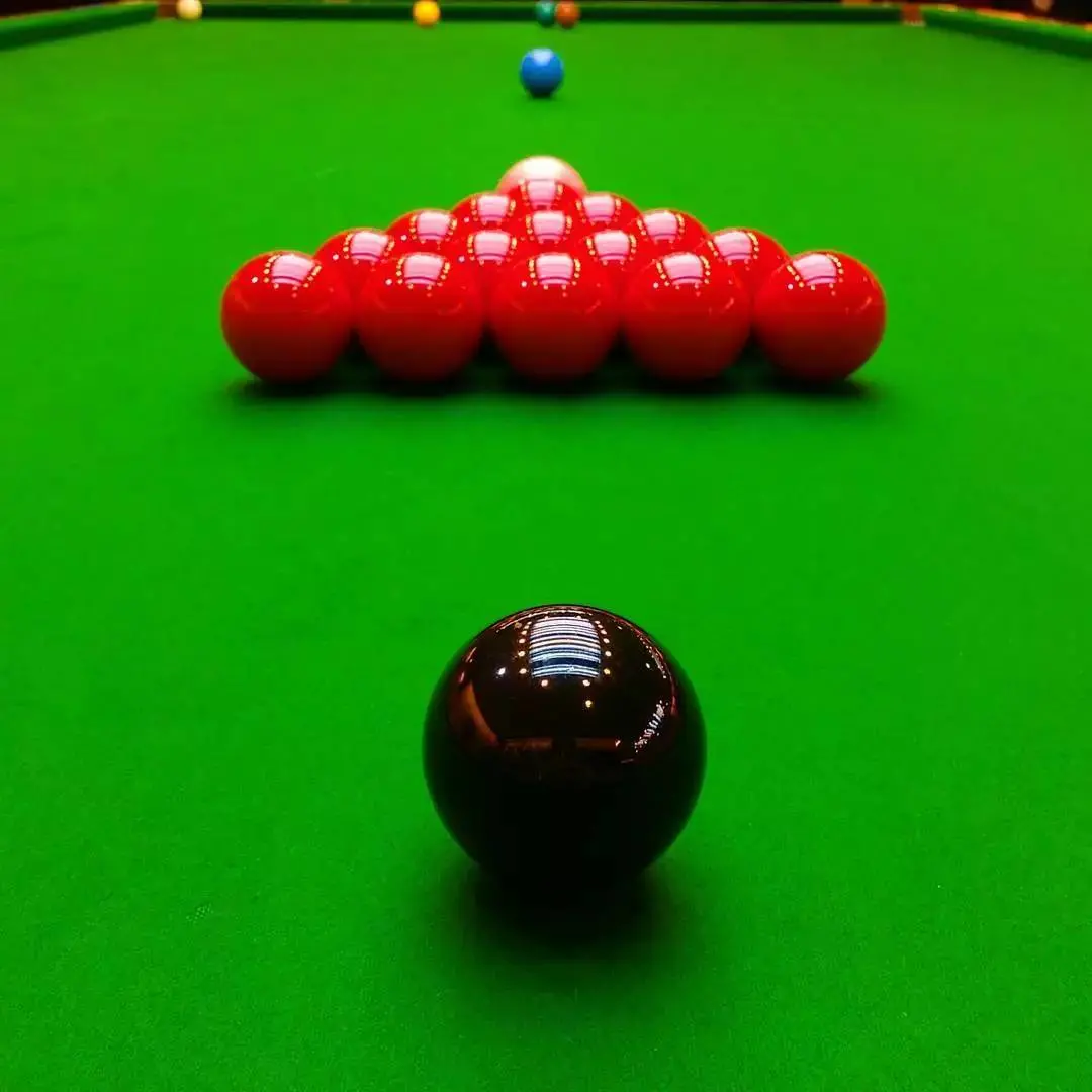 徐思VS尤森：2023斯诺克北爱尔兰公开赛资格赛，谁将笑到最后？